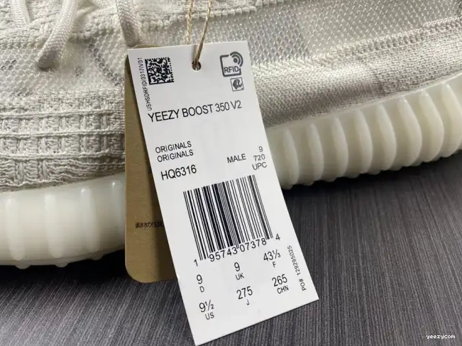 CabBage Yeezy 350 Boost HQ6316 V2 Adidas 0425